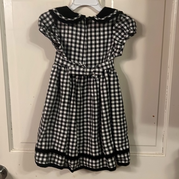 Girls Sz 4 holiday Christmas dress black white check - Picture 3 of 5